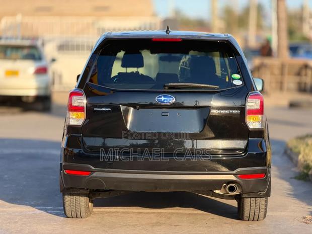 Subaru Forester 2016 Black