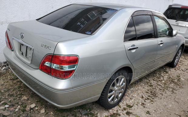 Toyota Brevis 2005 Silver