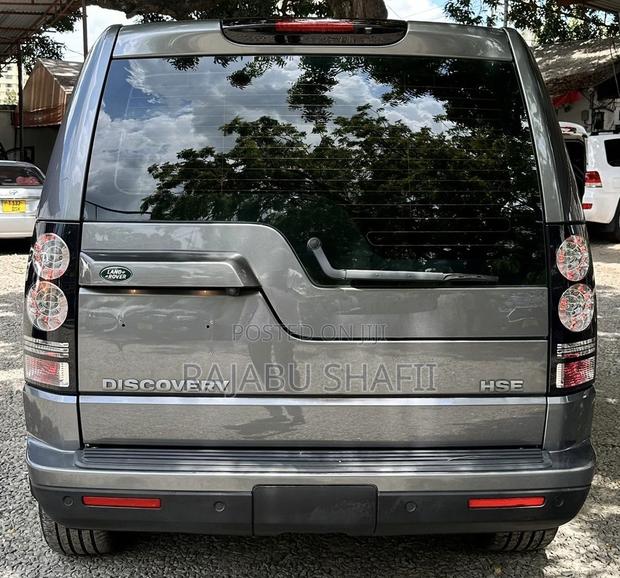 Land Rover Discovery 2016 Gray