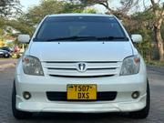 Toyota IST 2004 White for sale