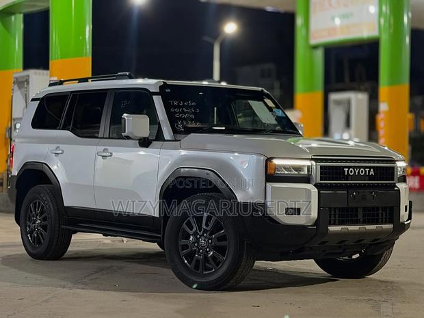 Toyota Land Cruiser Prado 2024 Ivory