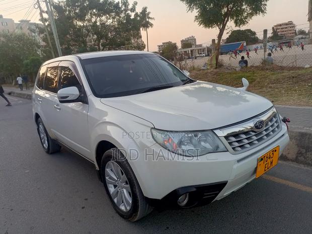 Subaru Forester 2012 White
