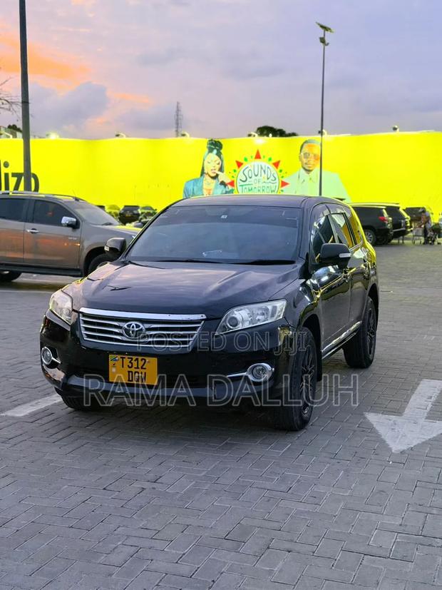 Toyota Vanguard 2008 Black