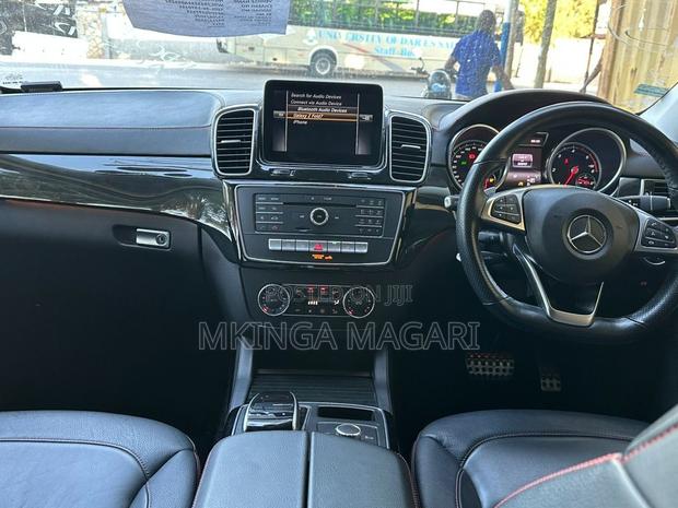 Mercedes-Benz GLE-Class 2017 Black