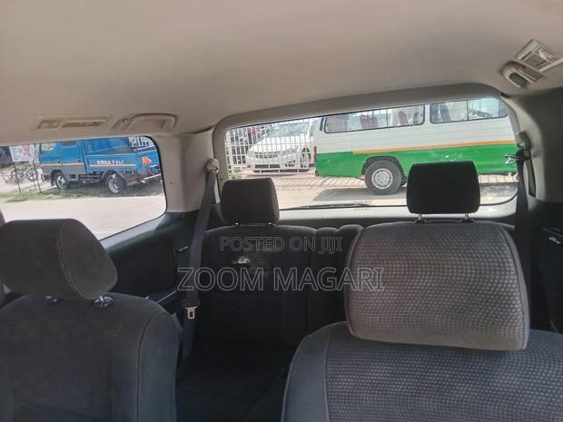 Toyota Alphard 2004 Black