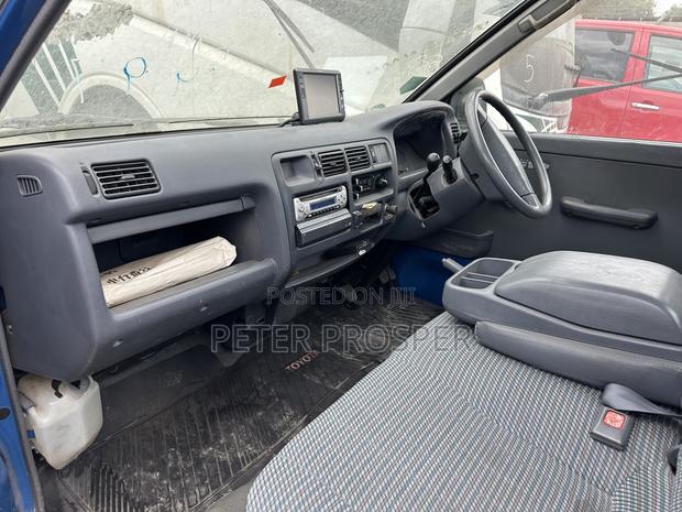 Toyota Lite-Ace 1997 Blue