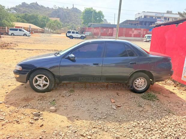 Toyota Carina 1989 Gray