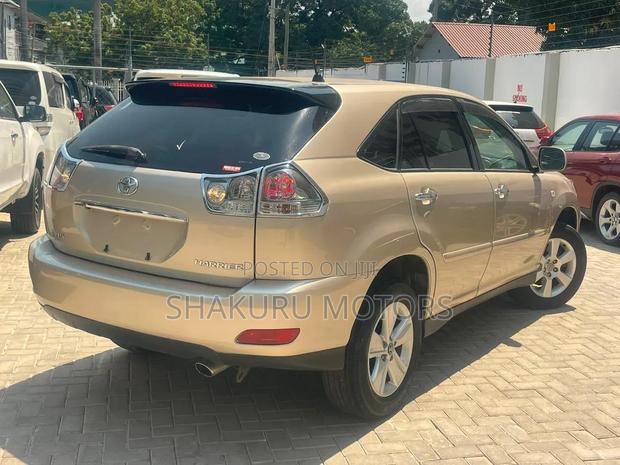Toyota Harrier 2008