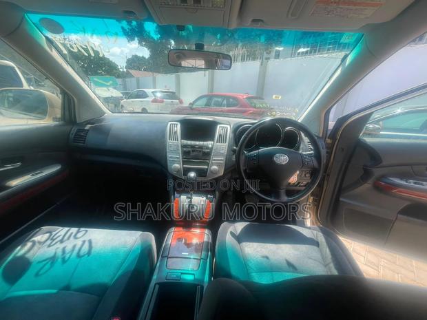Toyota Harrier 2008