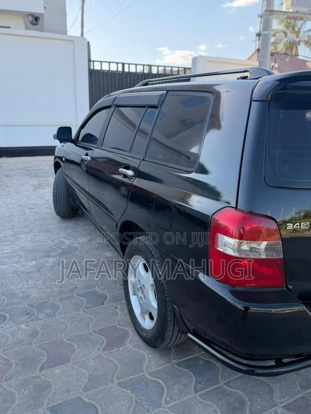 Toyota Kluger 2006 Black