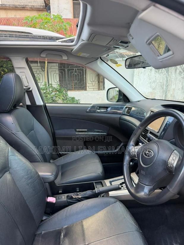 Subaru Forester 2011 Black