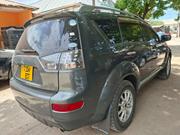 Mitsubishi Outlander 2011 Beige for sale