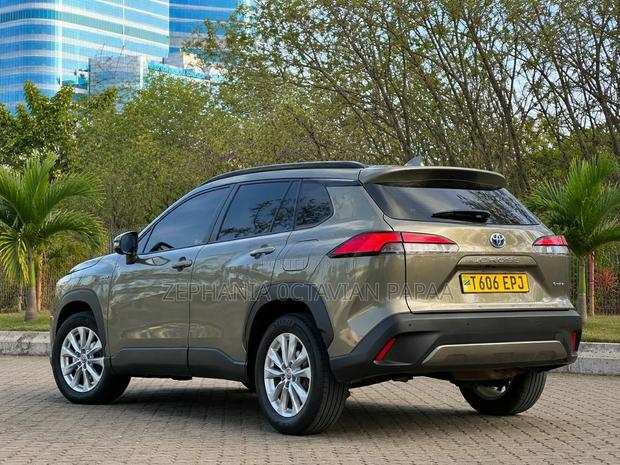 Toyota Corolla Cross 2025 Gray