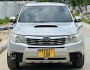 Subaru Forester 2010 Silver for sale