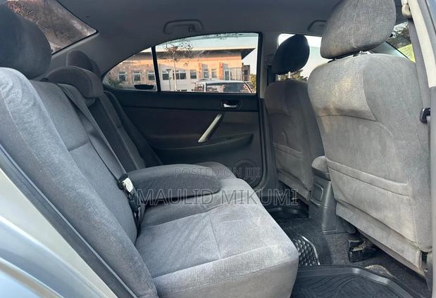 Toyota Premio 2005 Silver