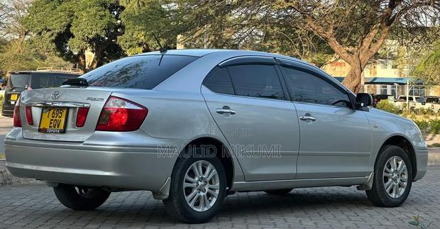Toyota Premio 2005 Silver