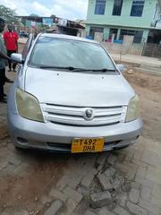 Toyota IST 2006 Silver for sale