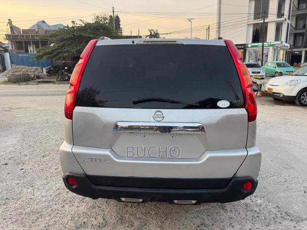 Nissan X-Trail 2009 Silver