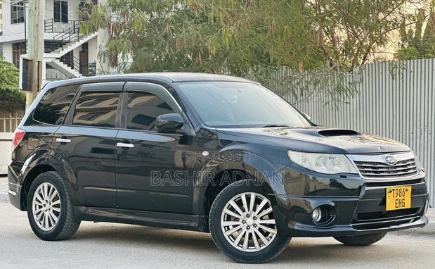 Subaru Forester 2010 Black