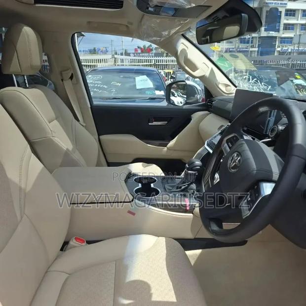 New Toyota Land Cruiser 2026 Brown