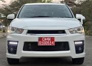 Mitsubishi Outlander 2011 White for sale