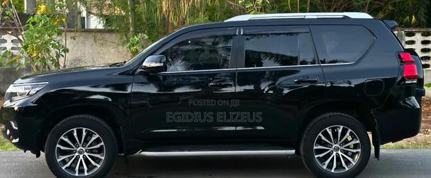 Toyota Land Cruiser Prado 2020 Black