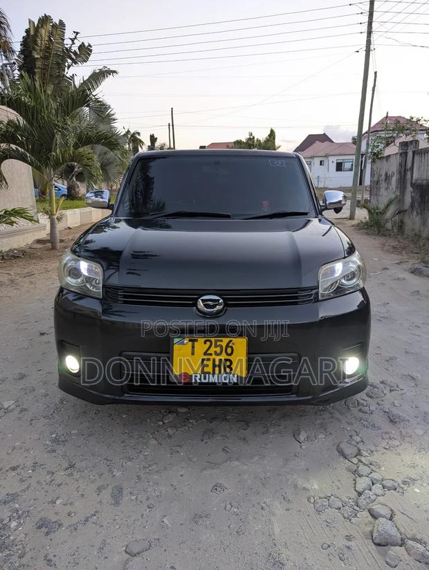 Toyota Corolla Rumion 2009 Black