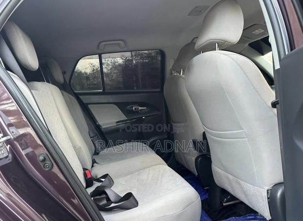 Toyota IST 2008 Purple