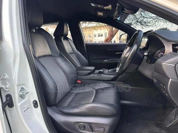 Toyota Harrier 2021 White