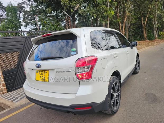 Subaru Forester 2013 White