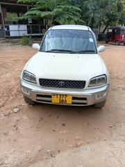 Toyota RAV4 Base 4x4 1999 Pearl for sale