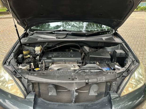 Toyota Harrier 2.4 2006 Gray