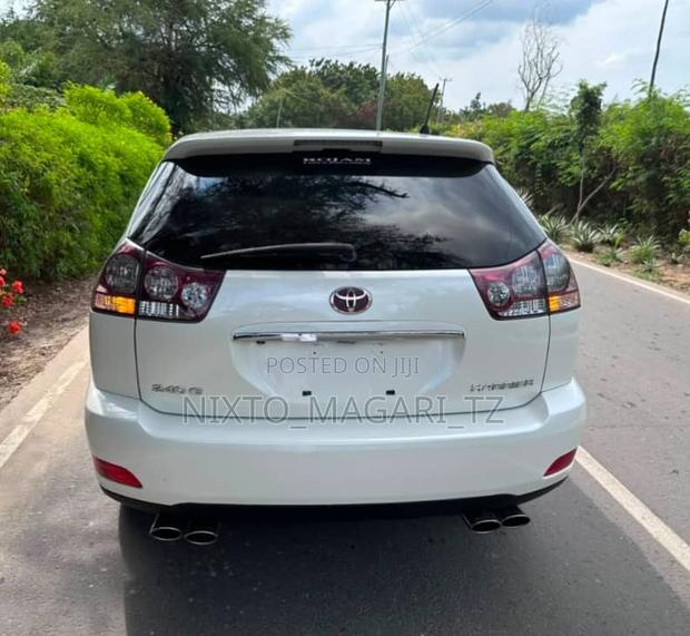 Toyota Harrier 2007 White