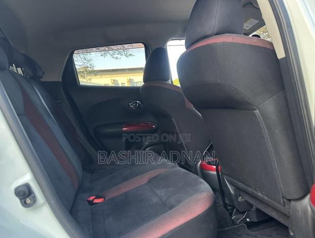 Nissan Juke 2012 Pearl