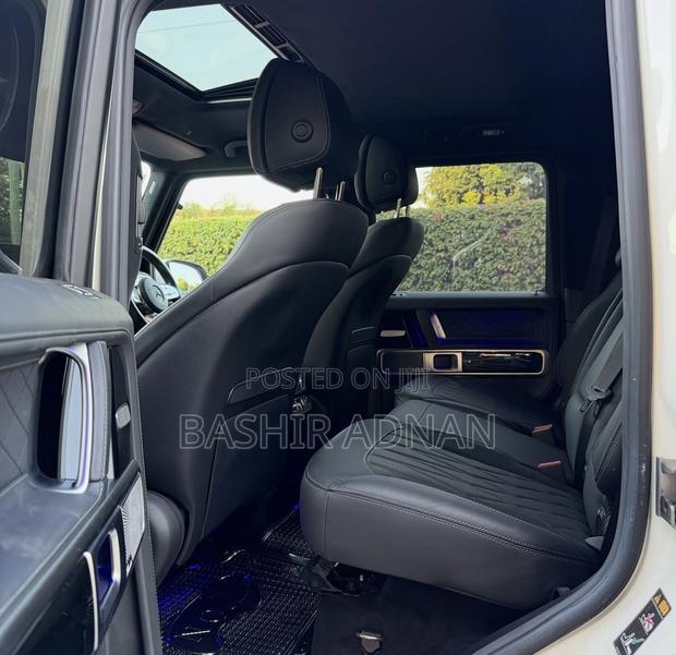 Mercedes-Benz G-Class G 400 d 2022 White