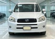Toyota RAV4 2005 White for sale