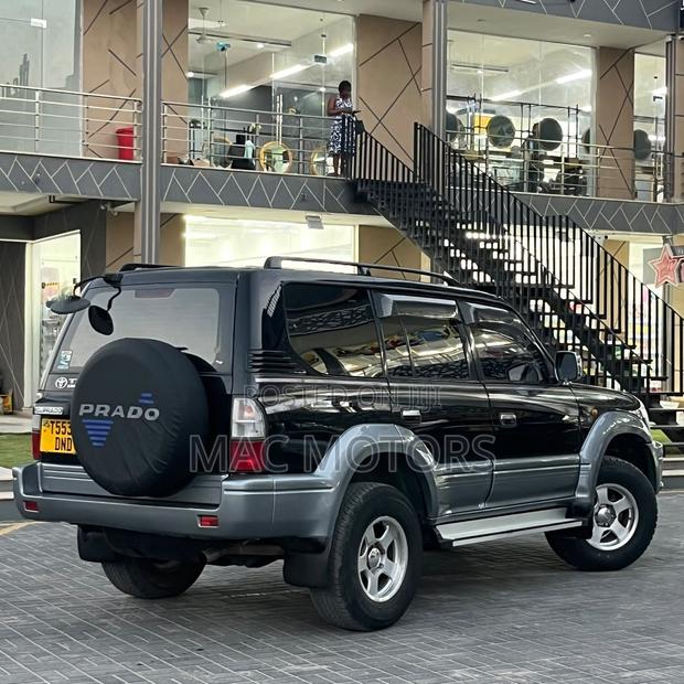 Toyota Land Cruiser Prado 2.7 16V 5dr 2001 Black
