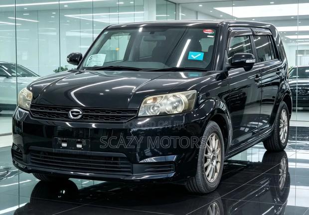 Toyota Corolla Rumion 2010 Black