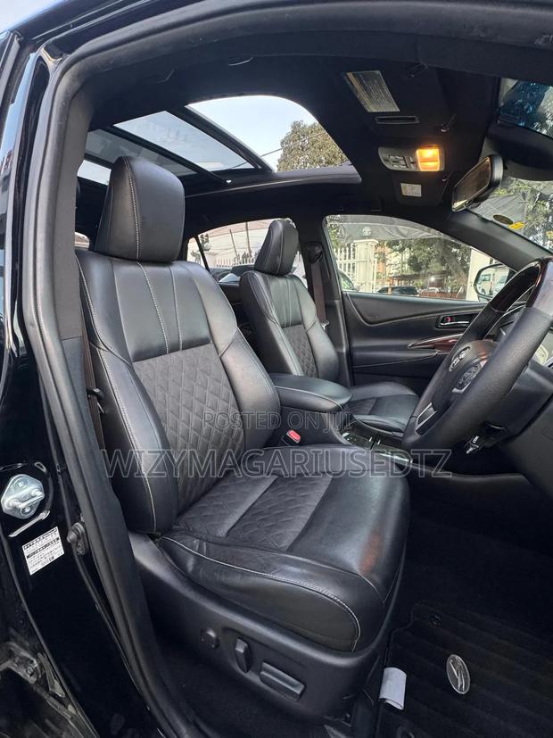 Toyota Harrier 2016 Purple