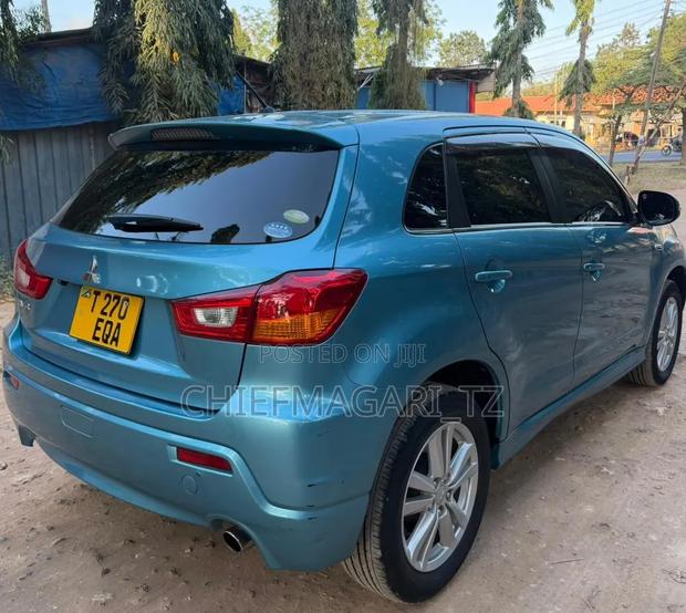 Mitsubishi RVR 2.0 2012 Blue