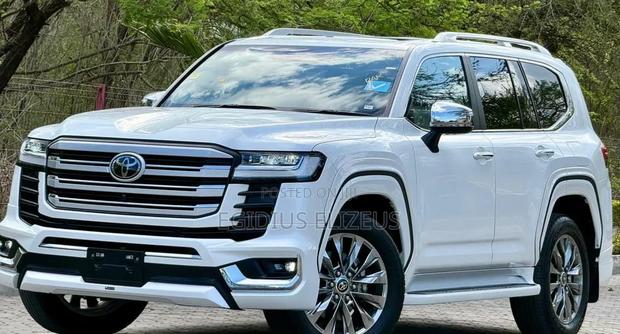 New Toyota Land Cruiser 2025 Gray