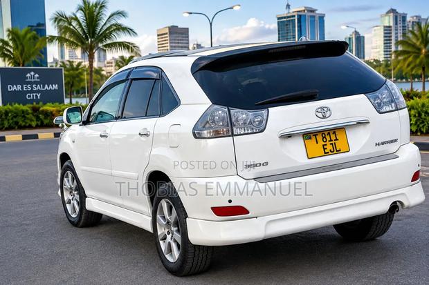 Toyota Harrier 2008 White