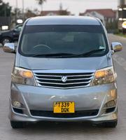 Toyota Alphard 2004 Silver for sale