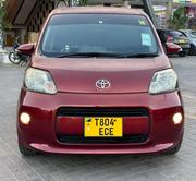 Toyota Spade 2012 Maroon for sale