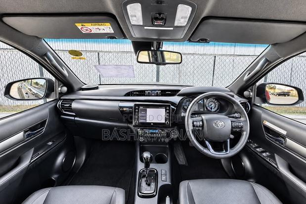 Toyota Hilux Revo Double Cab Deisel 2.8 AWD 2022 Matt Black
