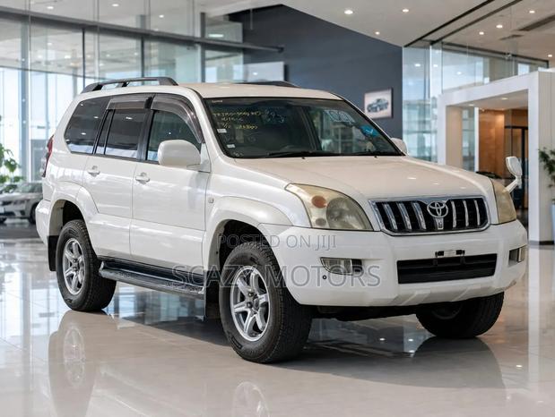 Toyota Land Cruiser Prado 2007 White
