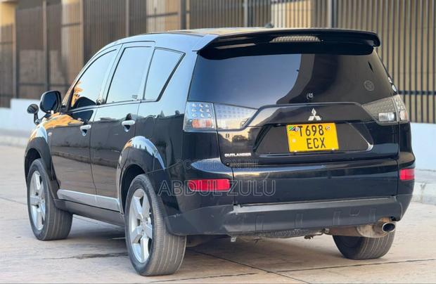 Mitsubishi Outlander 2006 Gray
