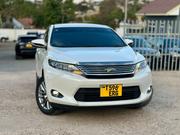Toyota Harrier 2016 White for sale