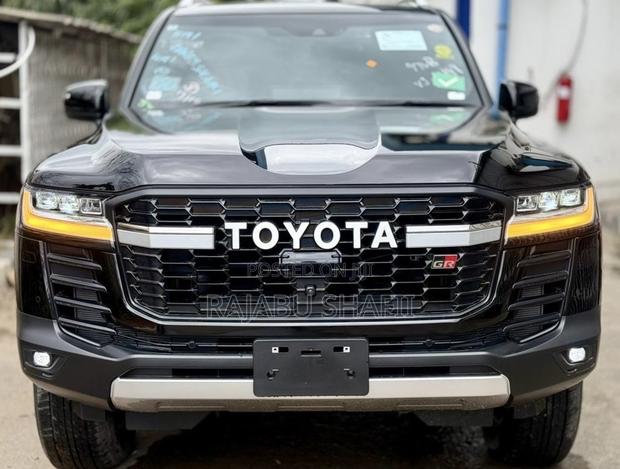 Toyota Land Cruiser 2026 Black