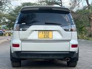 Mitsubishi Outlander 2011 White for sale
